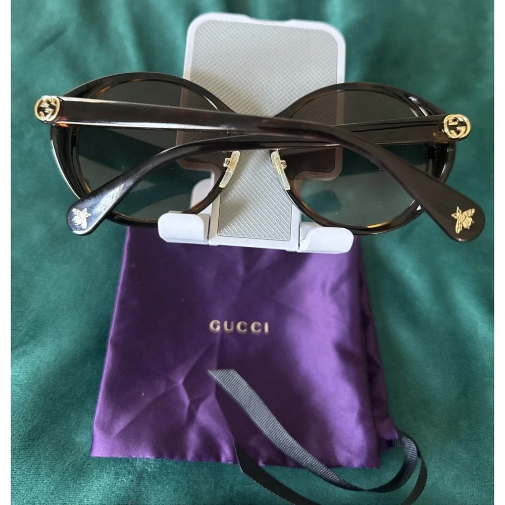 Gucci GG0370SK 002 56 19 145 Bee Gradient Tortoise Sunglasses Italy Purple Case